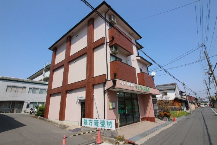 奈良県桜井市大字阿部の賃貸マンションの外観