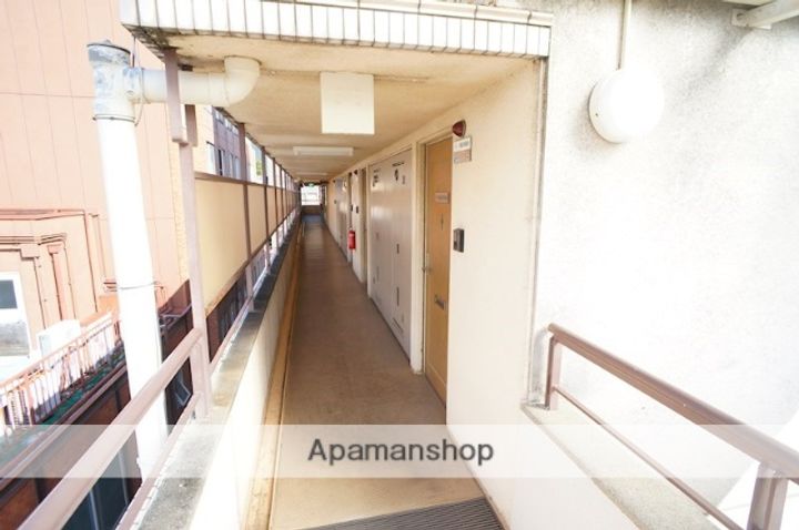 ビルまあぁろの内装