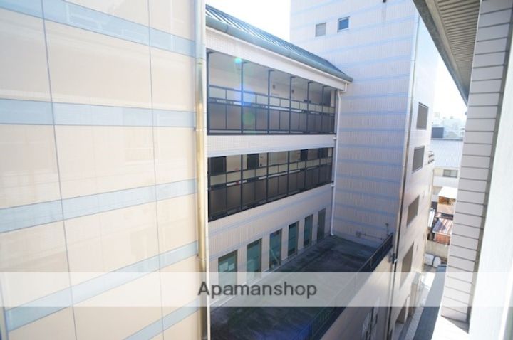 ビルまあぁろの内装