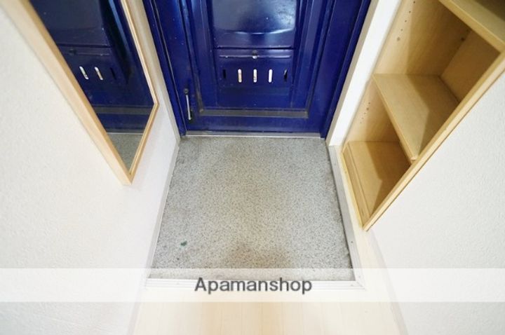 カレント・一条の玄関