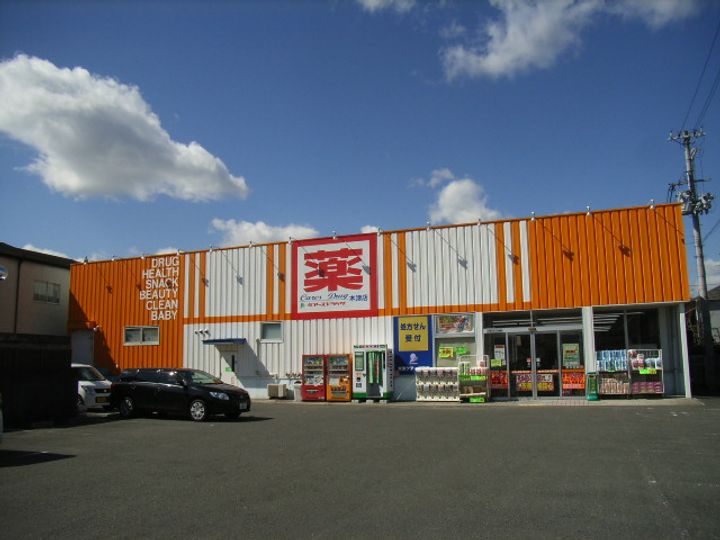 フルーア ケイの周辺