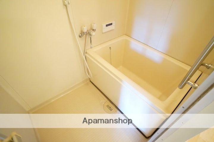 メゾン・ラ・ポムの風呂