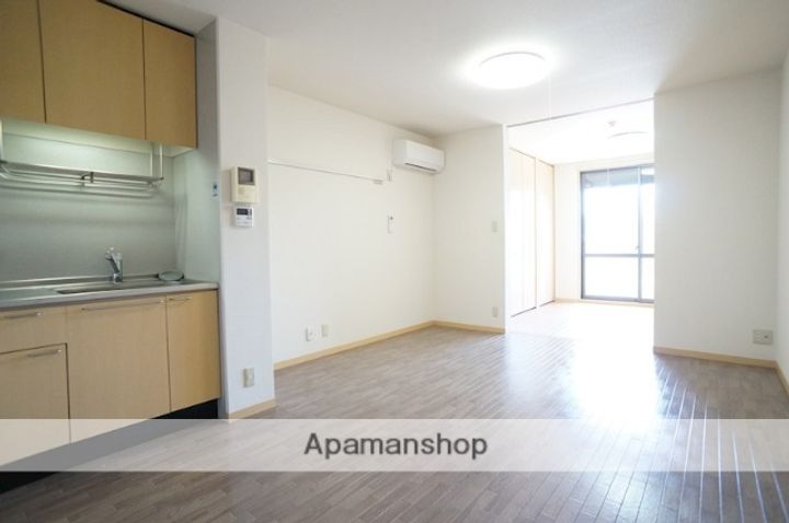 奈良県奈良市芝辻町の賃貸アパートの居間