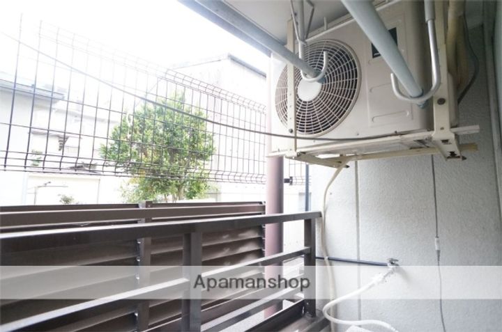 奈良県奈良市西包永町の賃貸マンションの内装