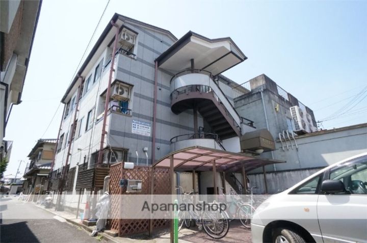 奈良県奈良市西包永町の賃貸マンションの外観