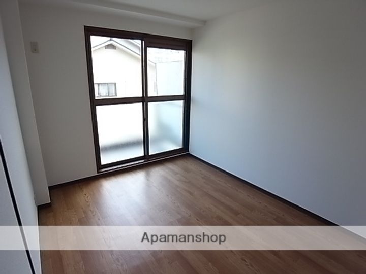 フリーデ北風呂の居間