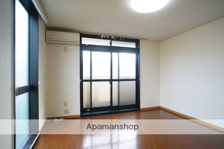 奈良県奈良市古市町の賃貸アパートの内装