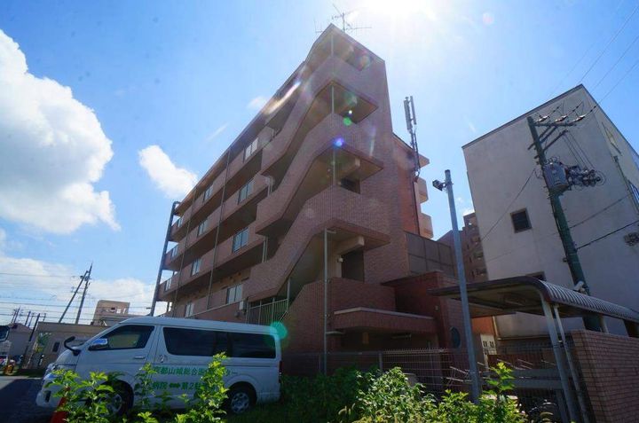フルーア ケイの外観