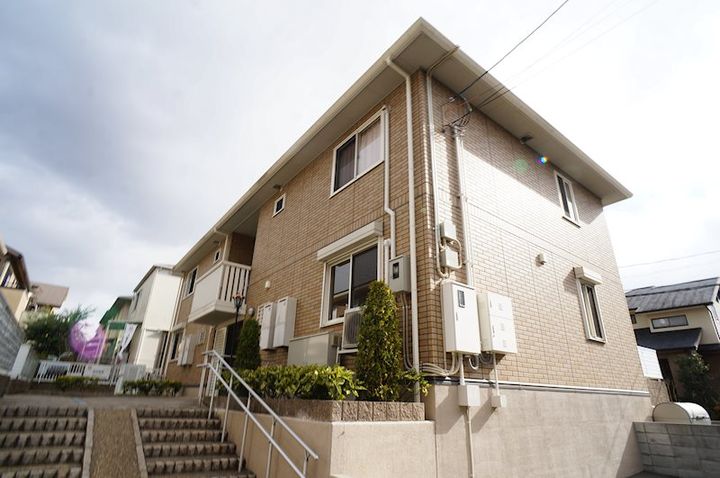 リビングタウンくにみ A棟の外観