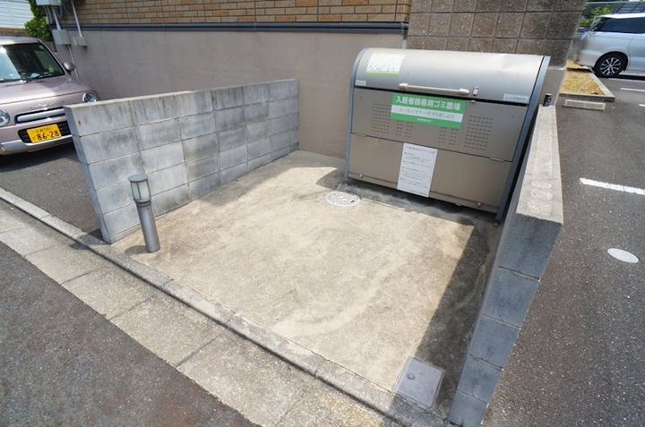 リビングタウンくにみ A棟の外観