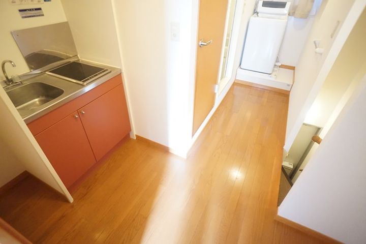 レオパレスWILL南郡山201の内装