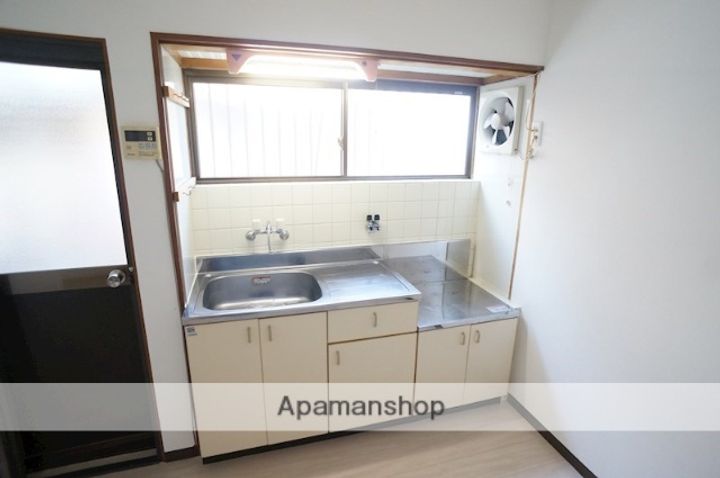 奈良県奈良市法蓮町(一戸建)の賃貸物件のキッチン