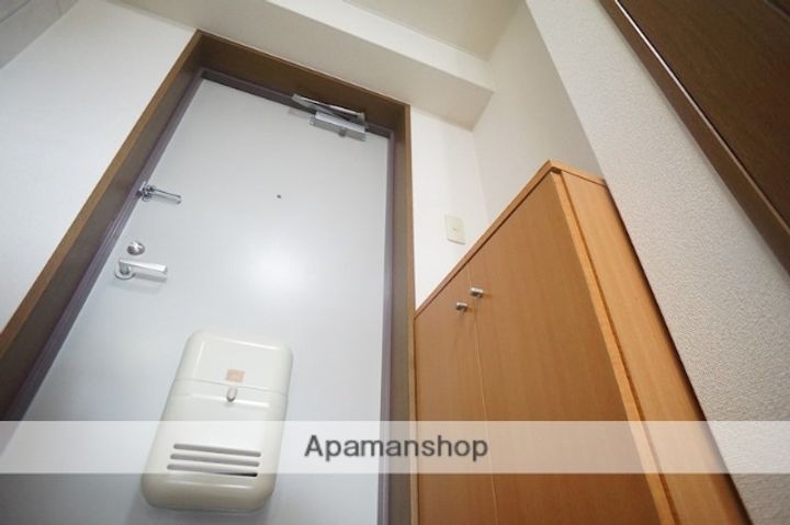 リバティ・クレールの玄関