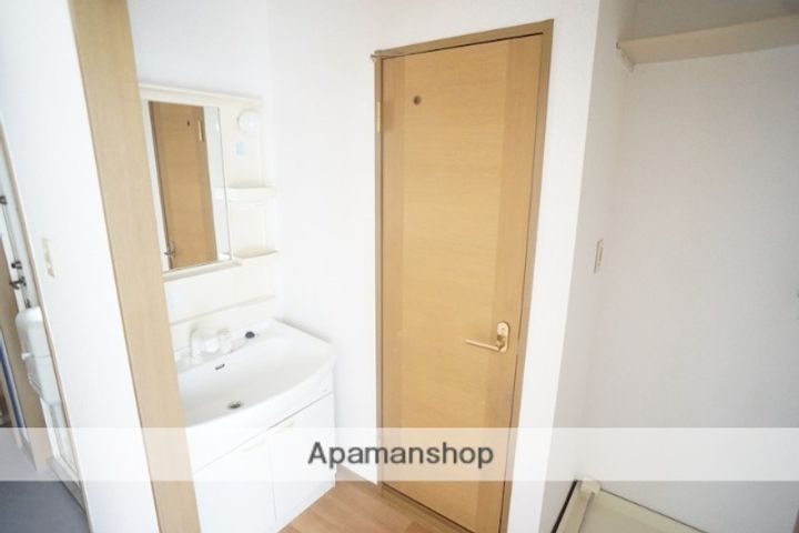 エクレール平城B棟の内装