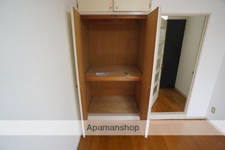 奈良県奈良市西大寺北町3丁目の賃貸マンションの内装