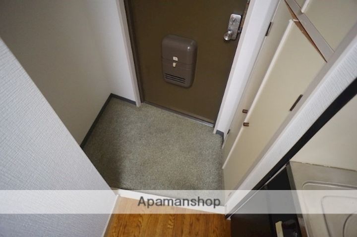 奈良県奈良市西大寺北町3丁目の賃貸マンションの内装