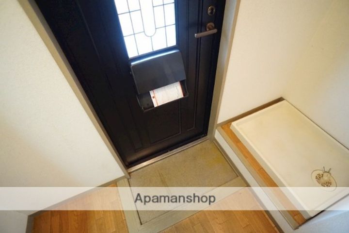 マメゾン21の玄関