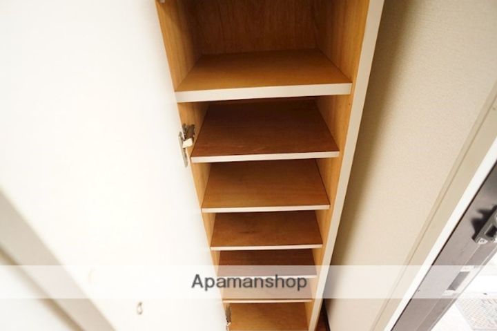 トゥールビヨンの内装