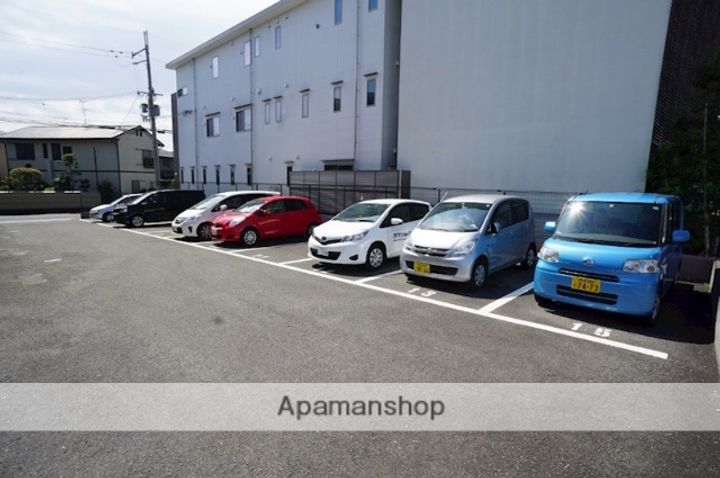 ヴェルドミールのその他画像