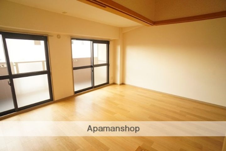 ヴェルドミールの内装