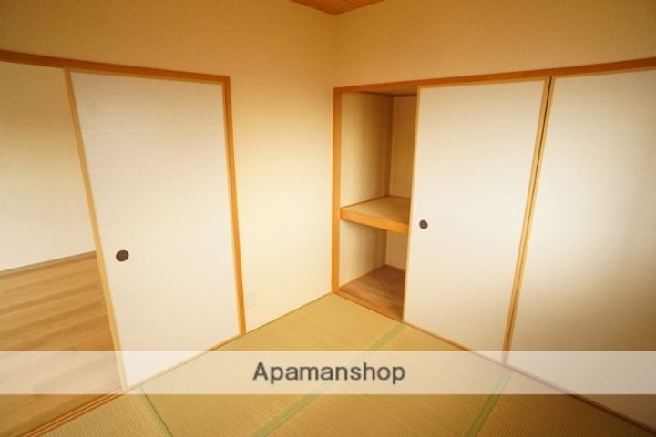 ヴェルドミールの内装