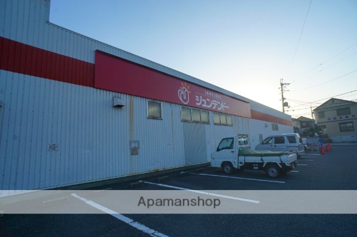 フロンティアの周辺