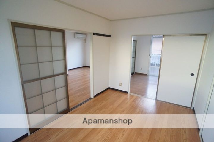 コーポ宝来IIの内装