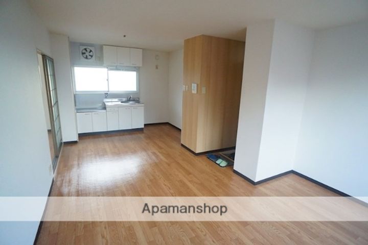 コーポ宝来IIの居間