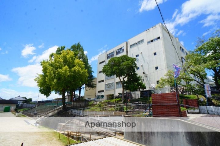 サンモール野神IIの周辺