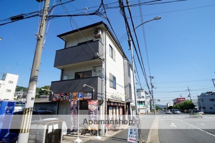 コーポもりおかの外観