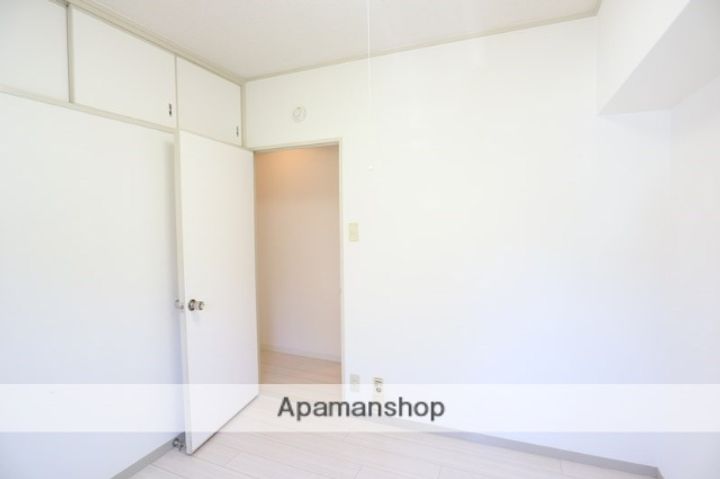 メゾン大和東生駒の内装