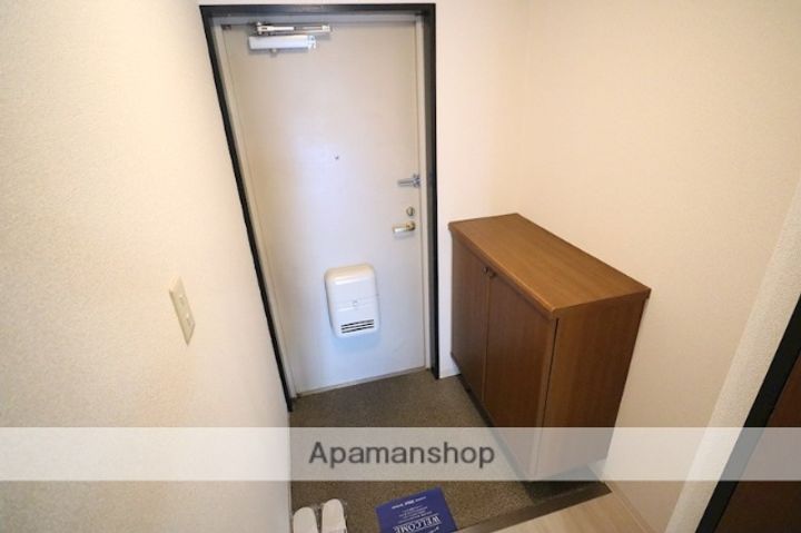 グレイスヴィラの玄関