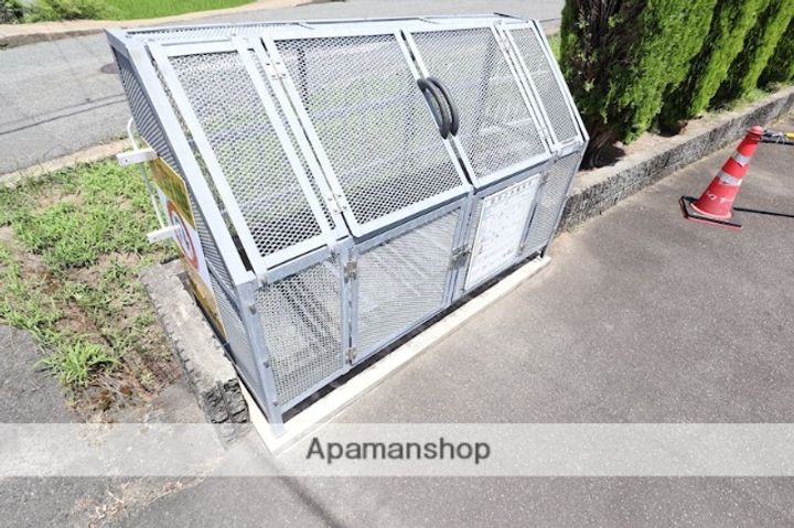 奈良県生駒市壱分町の賃貸アパートの内装