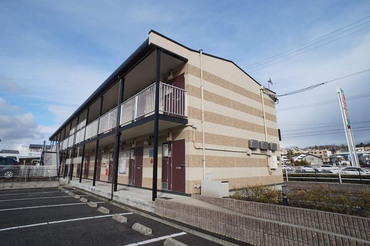 レオパレスアスカの外観