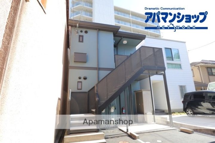CHEZ AGEの外観