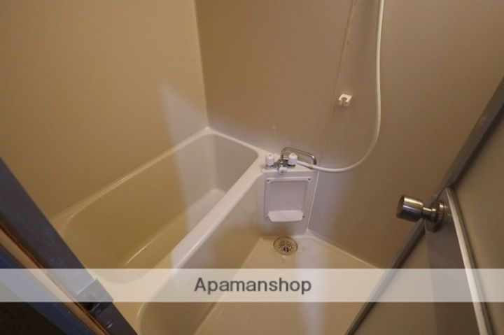 ラ・フォーレ前栽の風呂