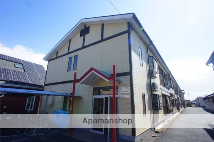 ラ・フォーレ前栽の外観