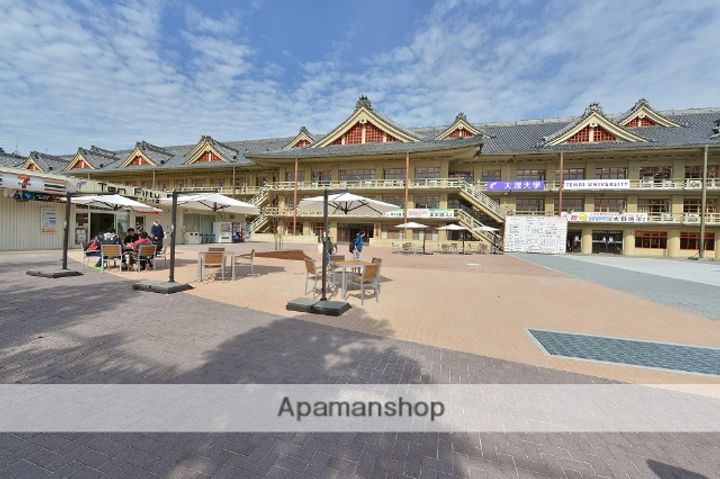 奈良県天理市岩室町の賃貸アパートの周辺