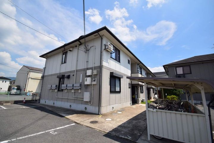 グリーンガーデン 弐番館の外観