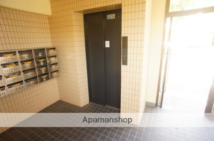 楠本第2ビルの内装