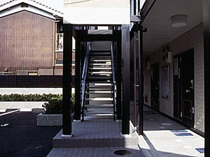 レオパレスSOPRA106の外観