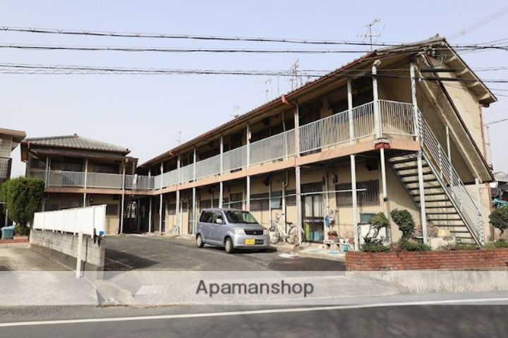 ハイツ大栄の外観