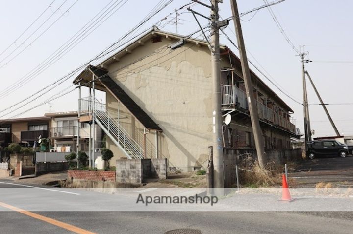 ハイツ大栄の外観