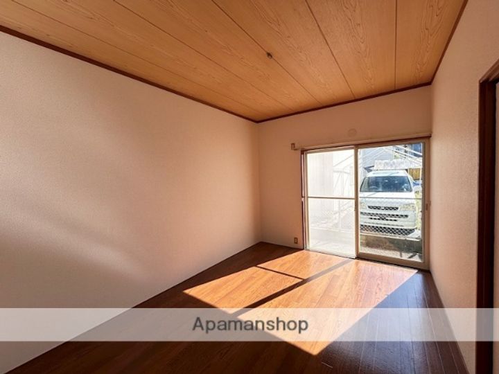 奈良県奈良市佐保台西町の賃貸アパートの内装