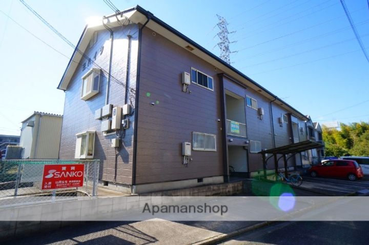 奈良県奈良市佐保台西町の賃貸アパートの外観