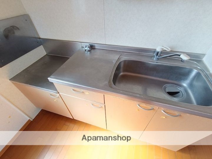 ガーデンスクエア祝園Aのキッチン