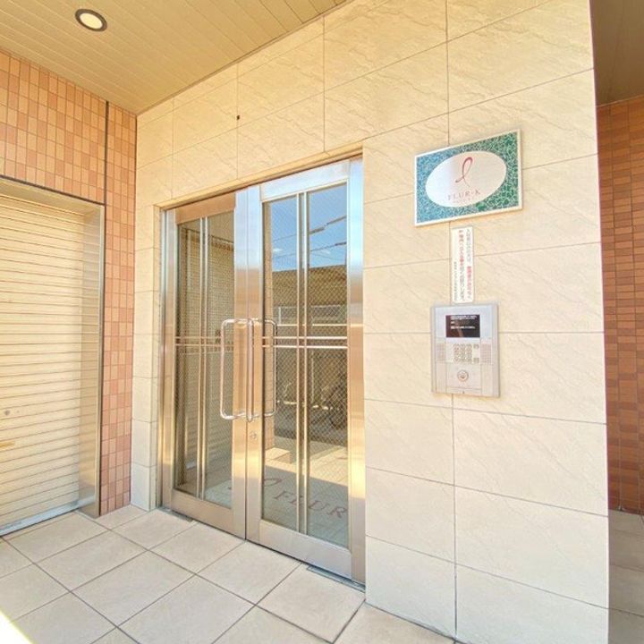 京都府木津川市木津駅前1丁目の賃貸マンションの周辺