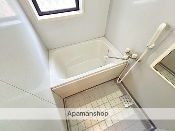 アクシス光台の風呂