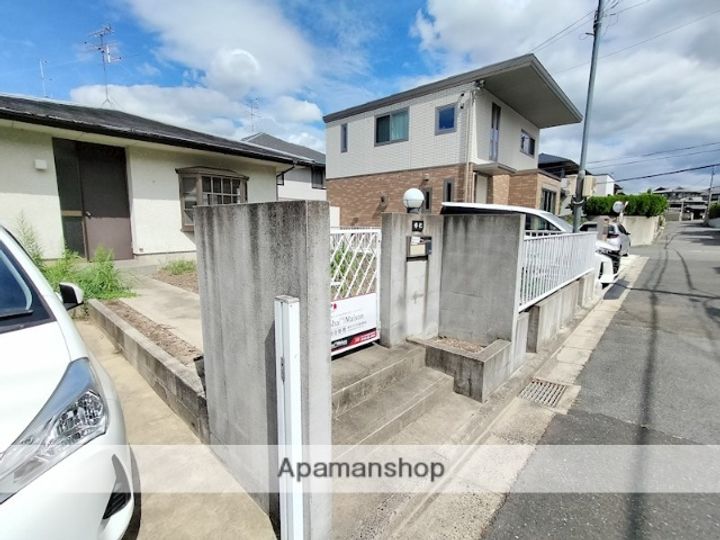 奈良県奈良市左京3丁目(一戸建)の賃貸物件の外観