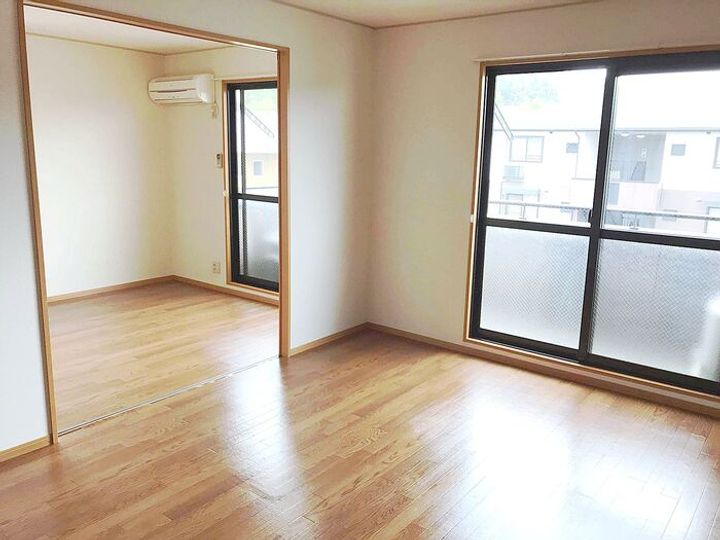 リビングタウン木津南 A棟の内装